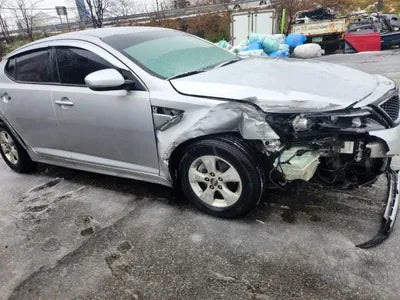 2016 Kia K5 KNAGN418BGA613070 VIN:KNAGN418BGA613070