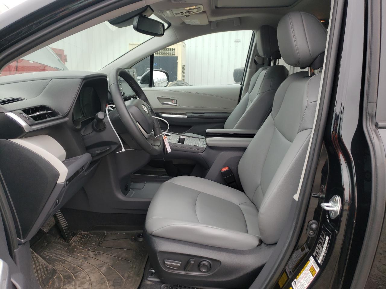 2023 TOYOTA SIENNA XLE VIN:5TDYRKEC7PS154753