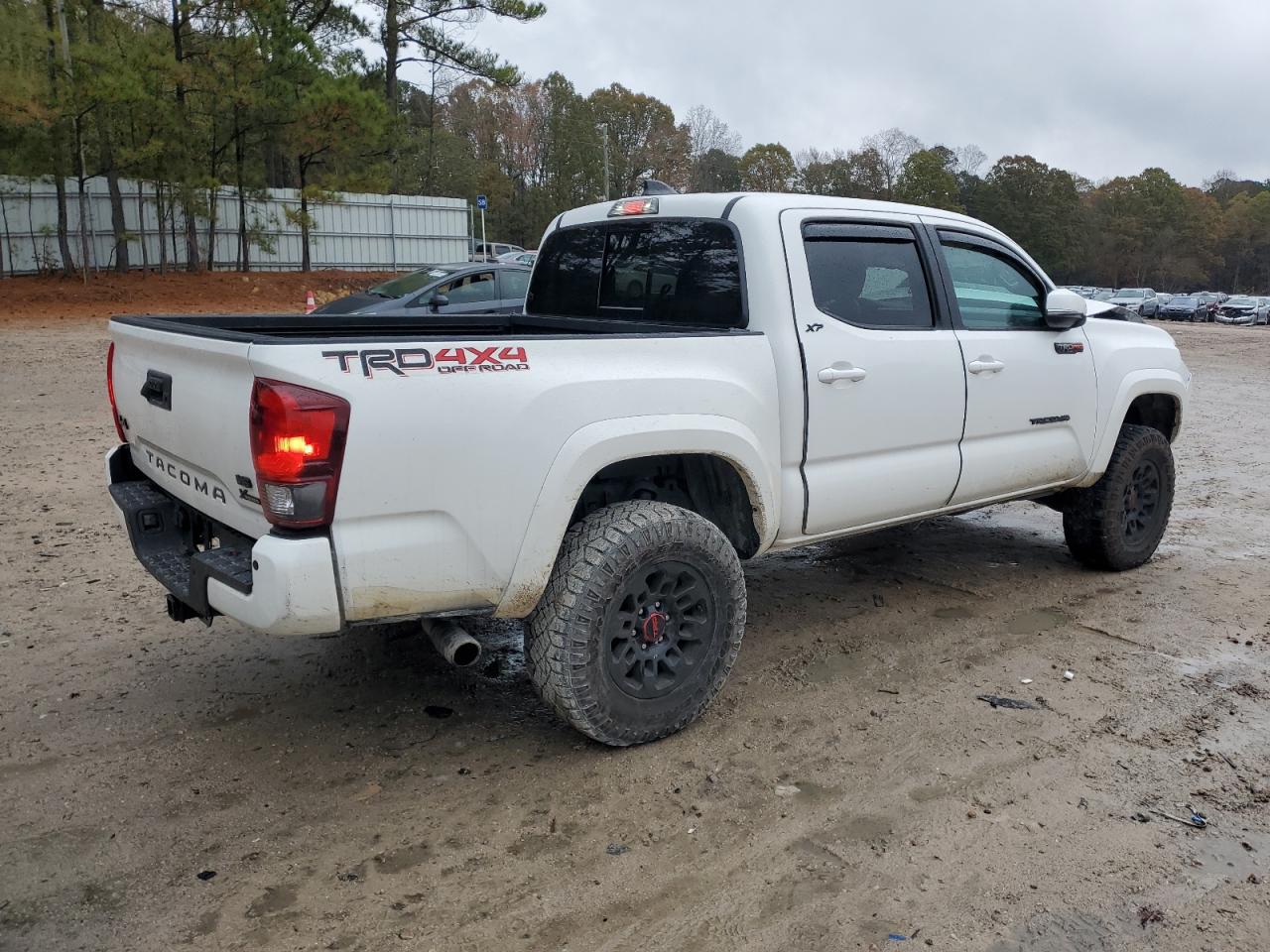 2022 TOYOTA TACOMA DOUBLE CAB VIN:3TMCZ5AN6NM512182