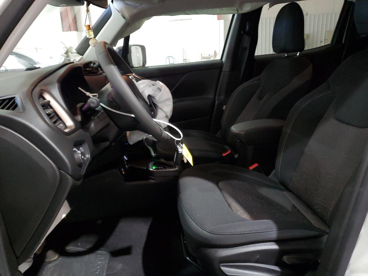 2023 JEEP RENEGADE LATITUDE VIN:ZACNJDB18PPP40770
