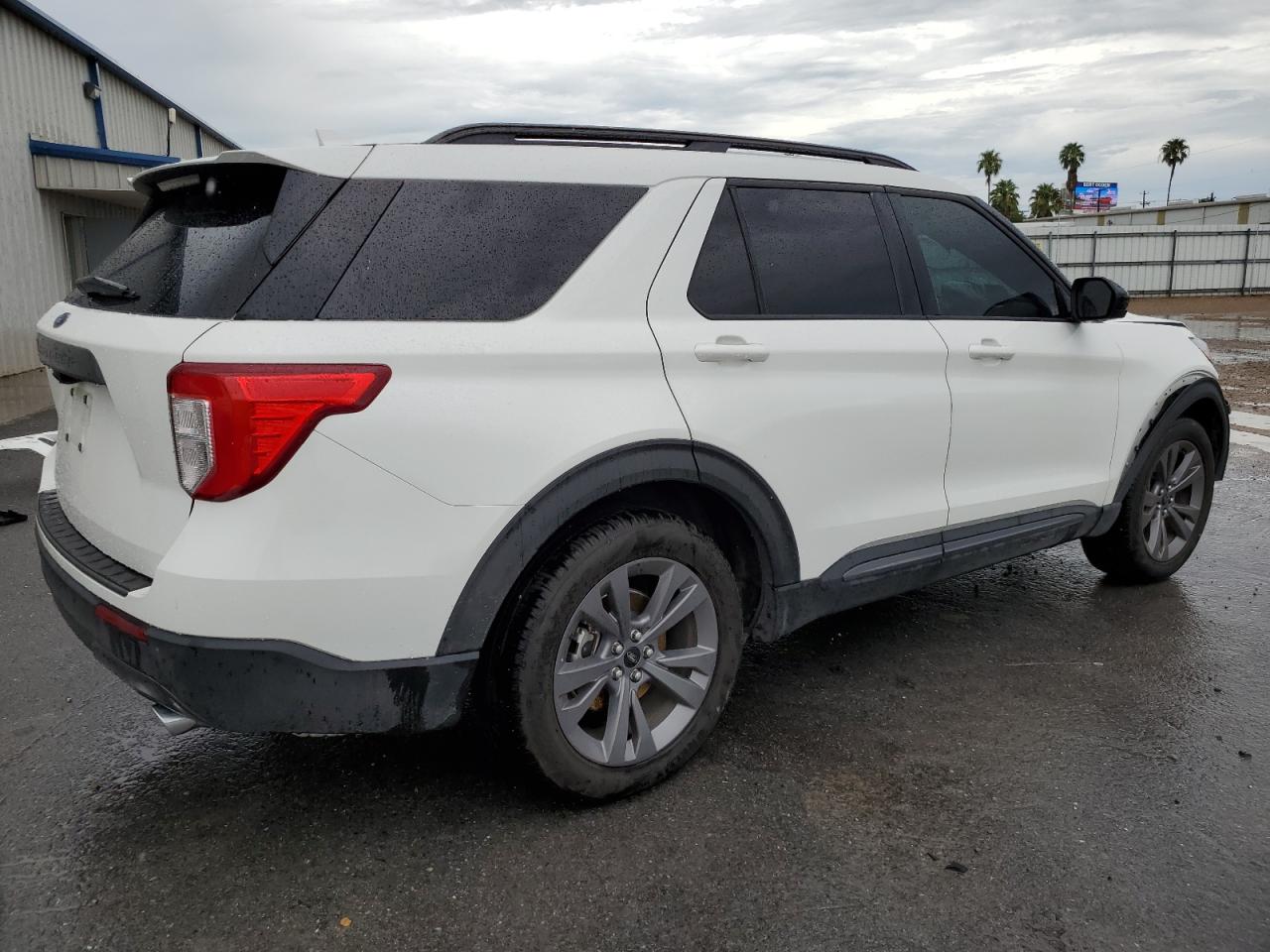 2022 FORD EXPLORER XLT VIN:1FMSK7DH1NGC49106