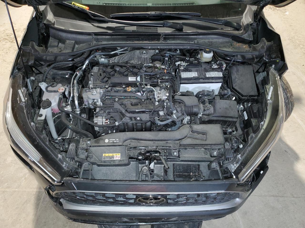 2022 TOYOTA COROLLA CROSS XLE VIN:7MUDAABG0NV034285