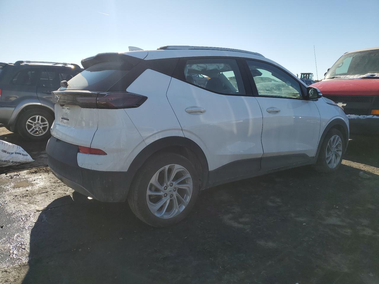 2022 CHEVROLET BOLT EUV LT VIN:1G1FY6S04N4125451