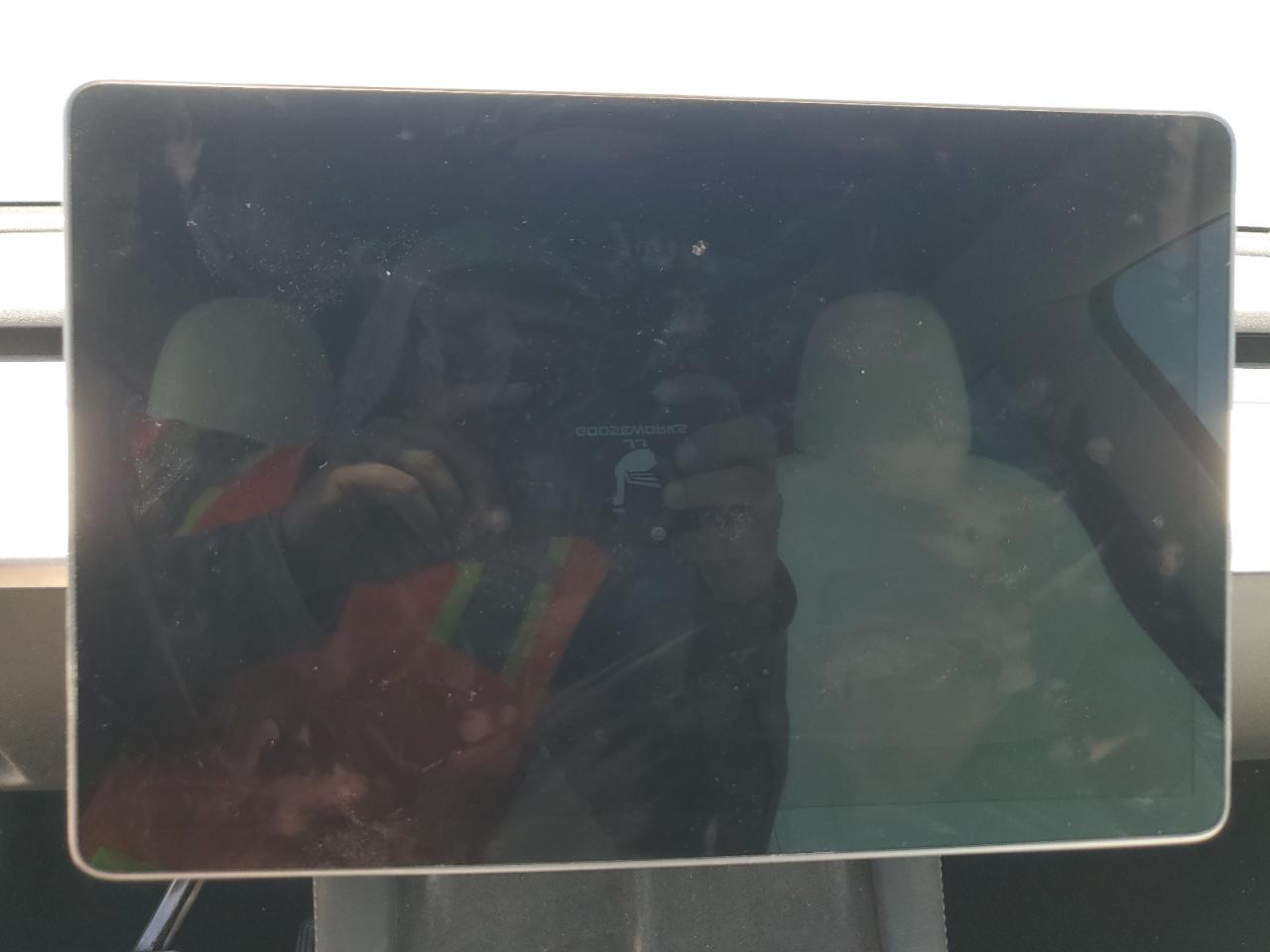 2022 TESLA MODEL Y  VIN:7SAYGDEE3NF430563