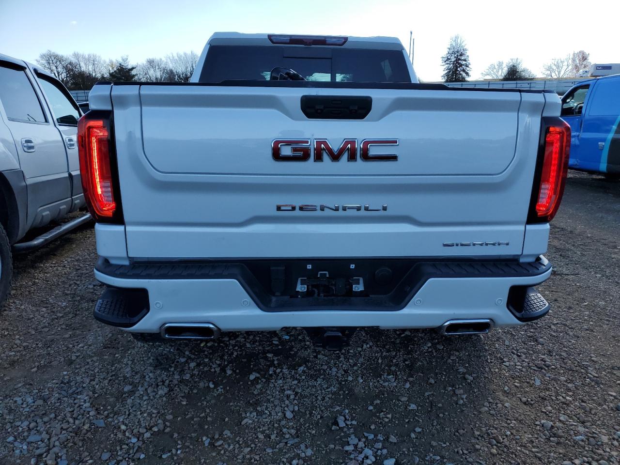 2022 GMC SIERRA K1500 DENALI VIN:3GTUUGED0NG605729
