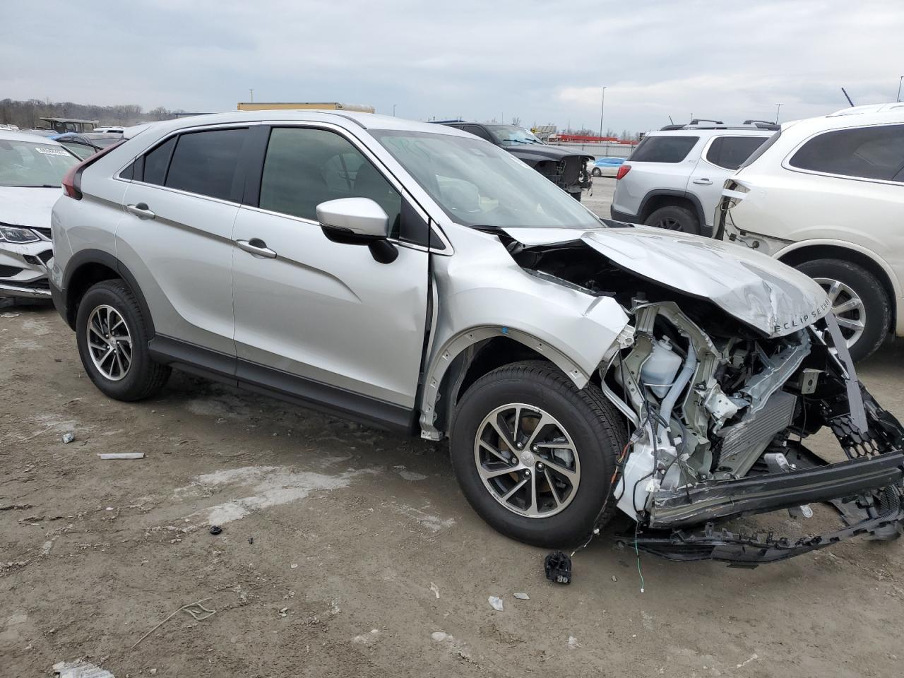 2024 MITSUBISHI ECLIPSE CROSS ES VIN:JA4ATUAA7RZ006116