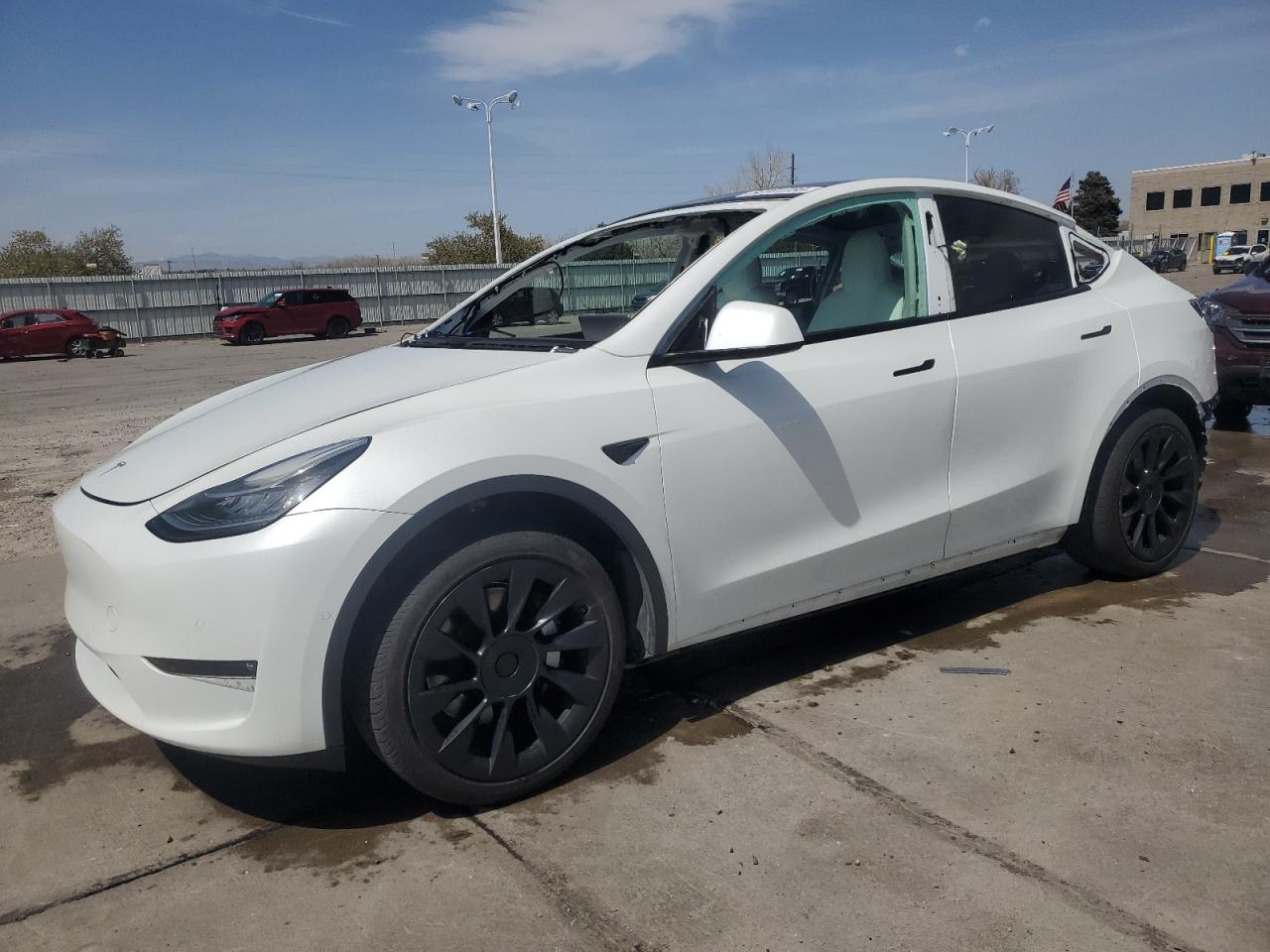 2022 TESLA MODEL Y  VIN:7SAYGDEE0NF436885