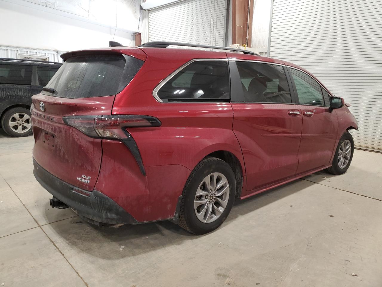2023 TOYOTA SIENNA XLE VIN:5TDJSKFC2PS099746