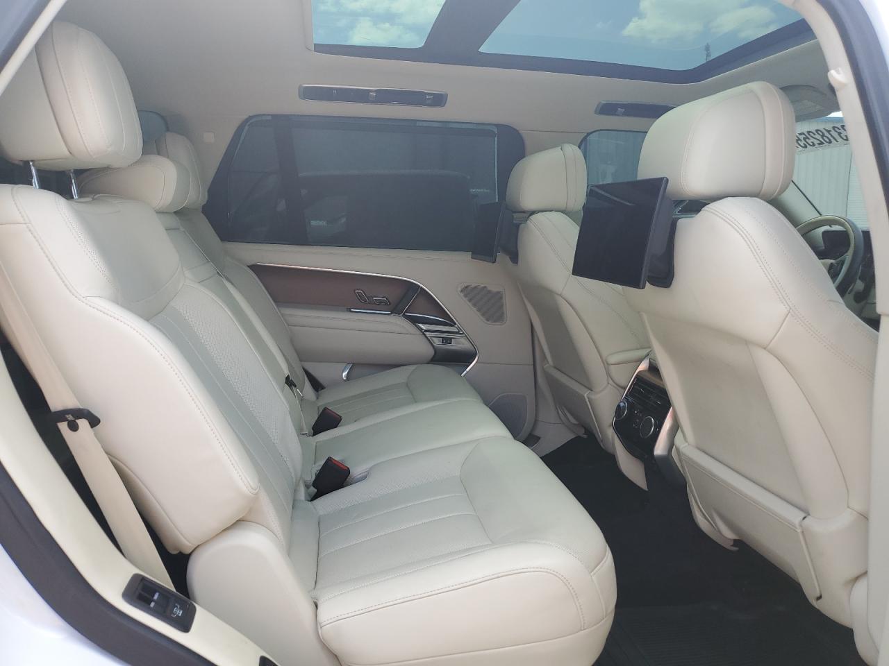 2023 LAND ROVER RANGE ROVER SE VIN:SALKPBFU9PA013532