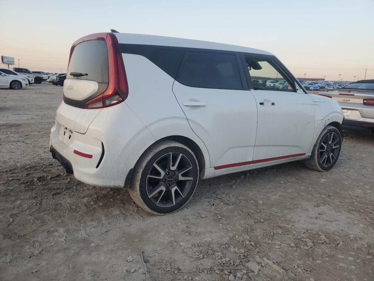 2022 KIA SOUL GT-LINE TURBO VIN:KNDJ53AFXN7180712