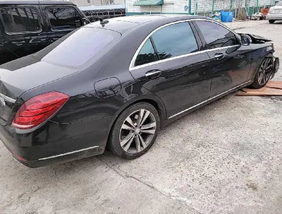 2015 Mercedes-Benz S 500 WDDUG8CB8FA105645 VIN:WDDUG8CB8FA105645