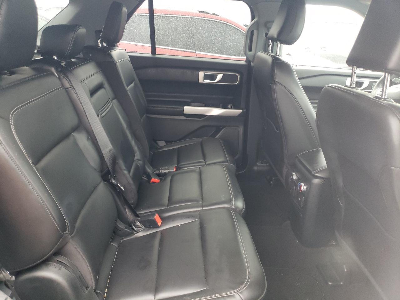 2022 FORD EXPLORER XLT VIN:1FMSK8DH5NGA16626