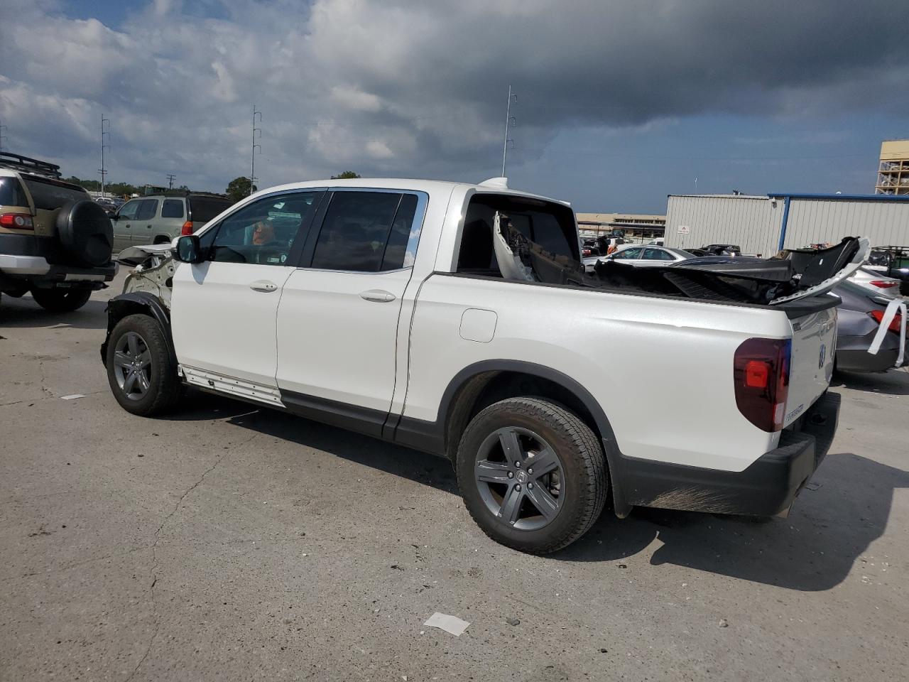 2023 HONDA RIDGELINE RTL VIN:5FPYK3F53PB025107
