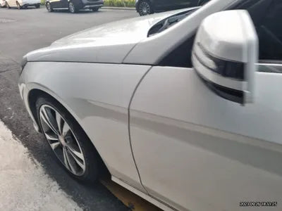 2014 Mercedes-Benz E 300 VIN: