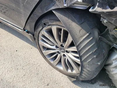 2017 Genesis G80 VIN: