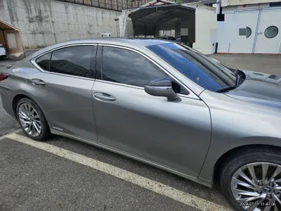 2020 Lexus ES 300 VIN: