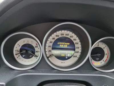 2015 Mercedes-Benz E 220 WDDHF0CB3GB205704 VIN:WDDHF0CB3GB205704