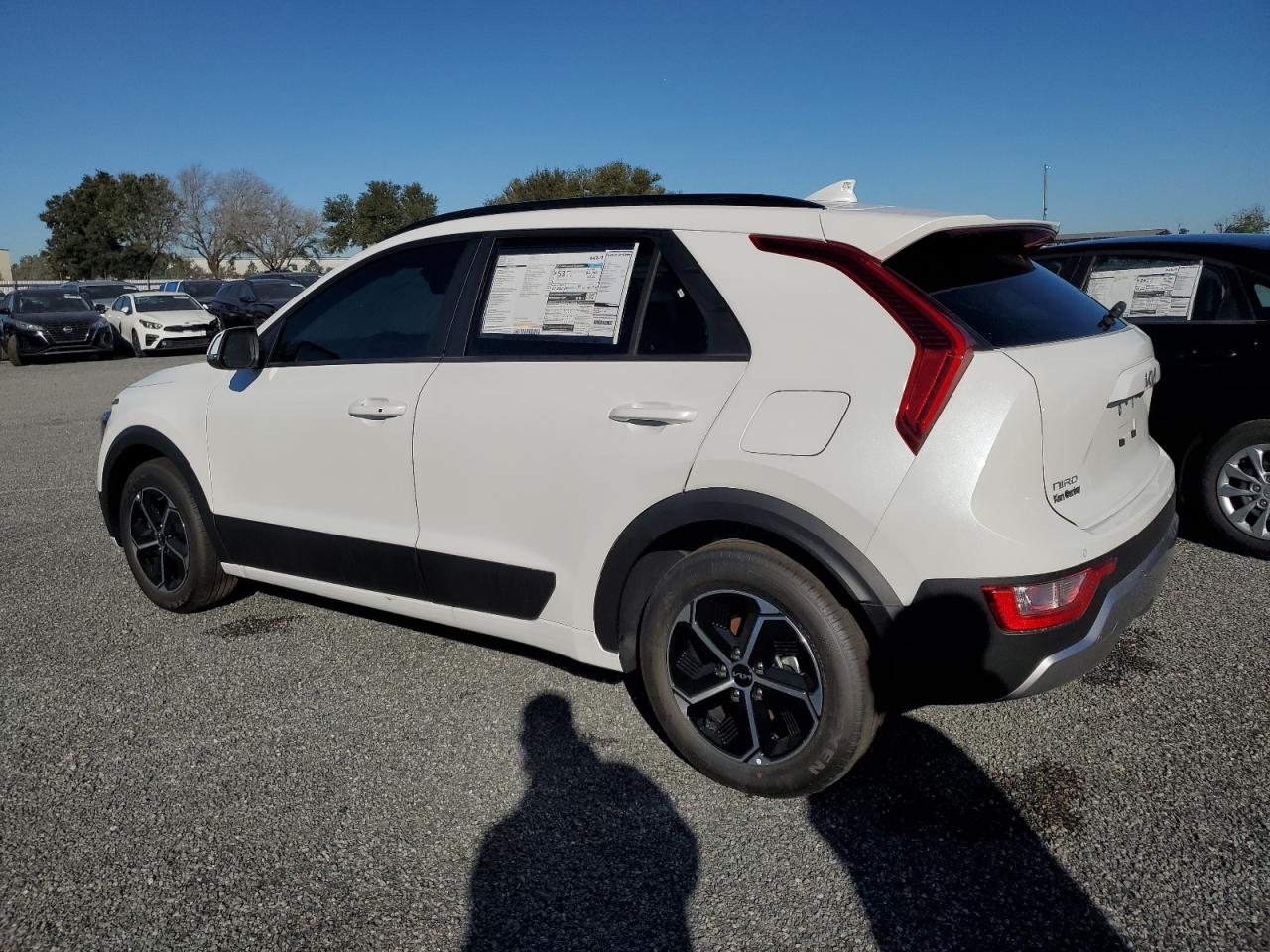 2024 KIA NIRO EX VIN:KNDCR3LE0R5204356
