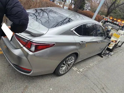 2018 Mercedes-Benz E 300 JTHB21B13K2010834 VIN:JTHB21B13K2010834