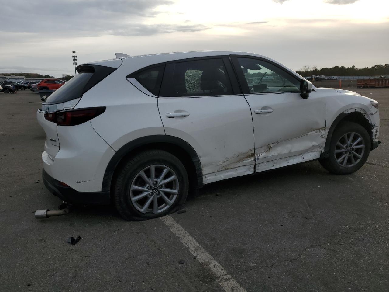 2022 MAZDA CX-5 PREFERRED VIN:JM3KFBCM5N1563328