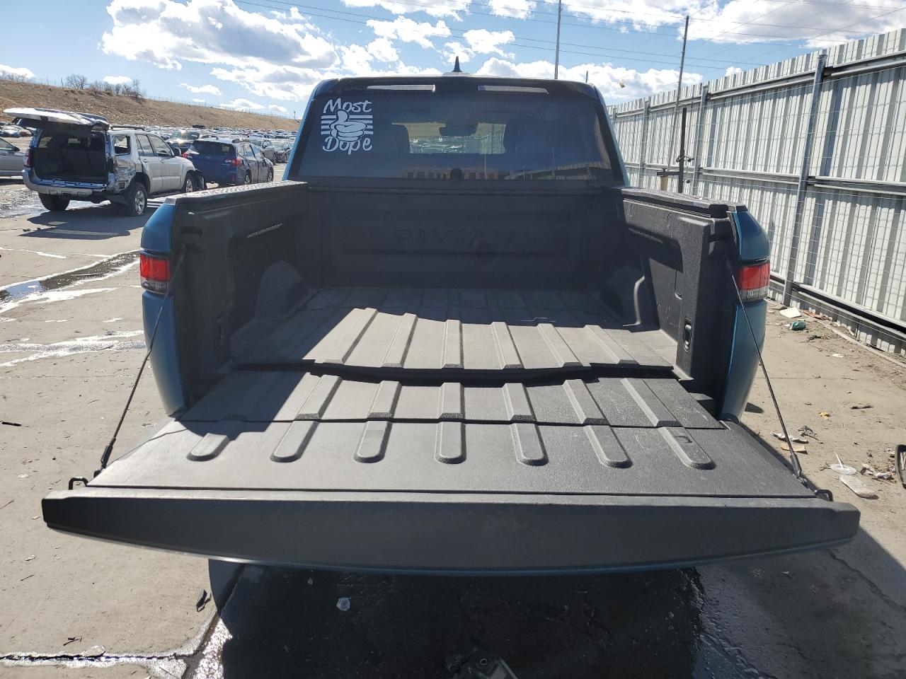 2022 RIVIAN R1T ADVENTURE VIN:7FCTGAAA0NN012904