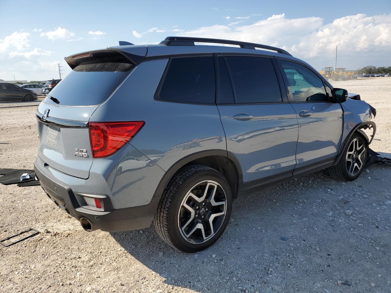 2023 HONDA PASSPORT ELITE VIN:5FNYF8H08PB017113