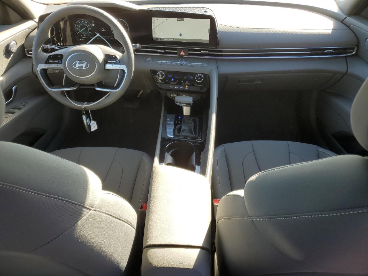 2024 HYUNDAI ELANTRA BLUE VIN:KMHLM4DJ6RU115182