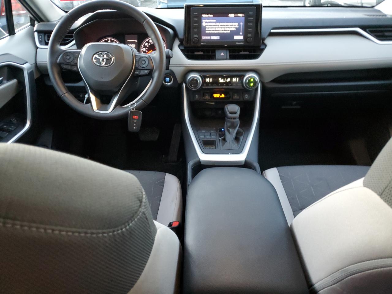 2022 TOYOTA RAV4 XLE VIN:2T3P1RFV9NC303656