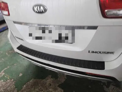 2017 Kia Carnival VIN: