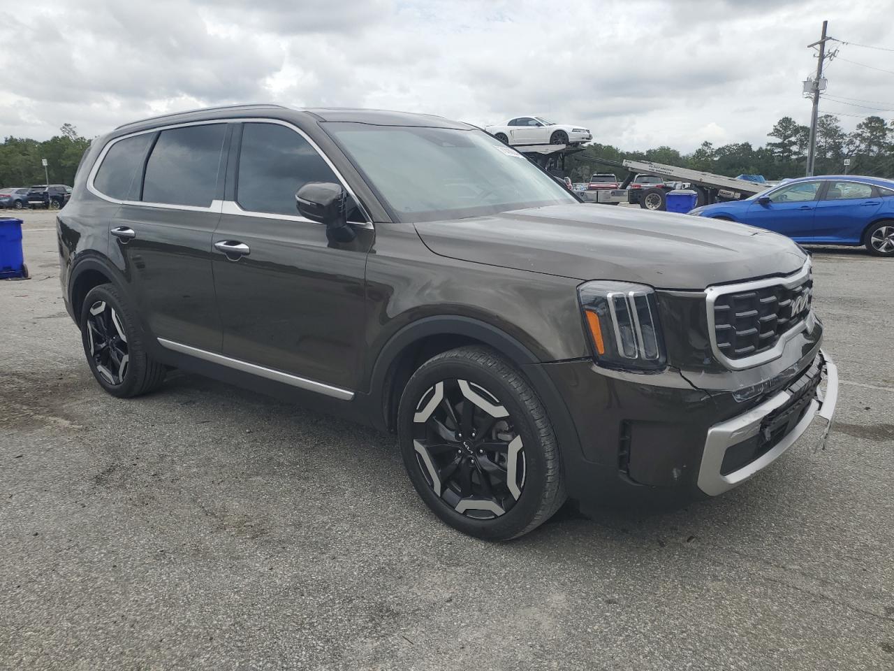 2023 KIA TELLURIDE S VIN:5XYP64GC4PG330877