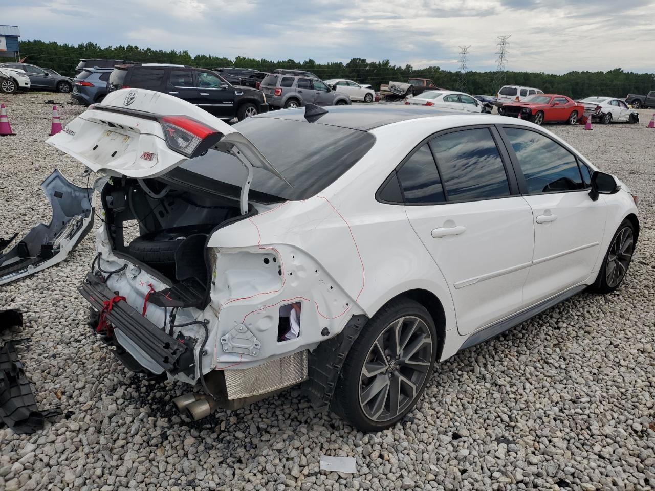 2022 TOYOTA COROLLA XSE VIN:5YFT4MCE4NP111440