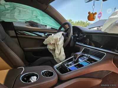2023 Porsche Panamera VIN: