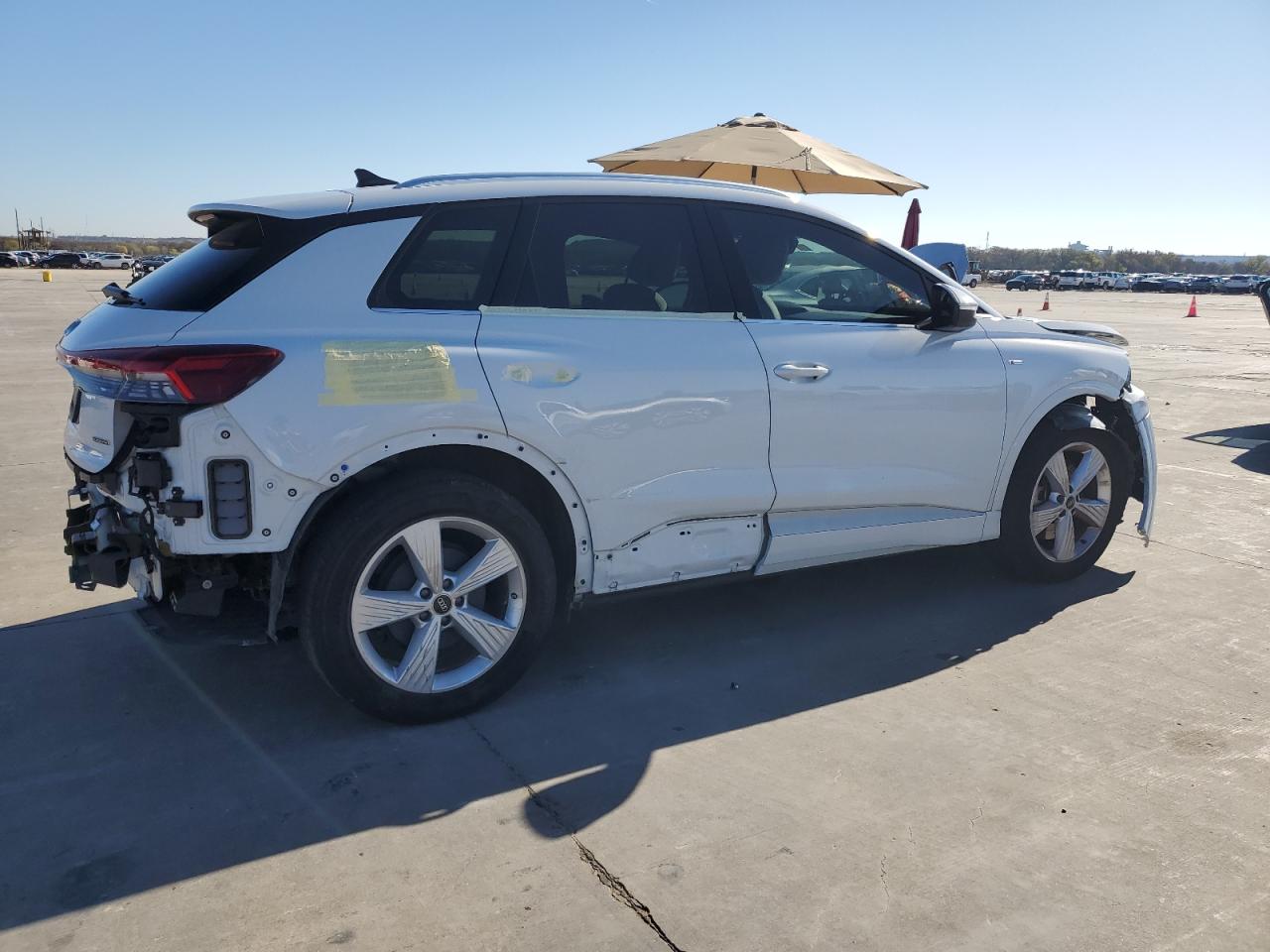 2024 AUDI Q4 E-TRON PREMIUM VIN:WA1K2BFZ7RP012620