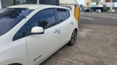 2015 Nissan Leaf 1N4AZ0CP3FC330327 VIN:1N4AZ0CP3FC330327