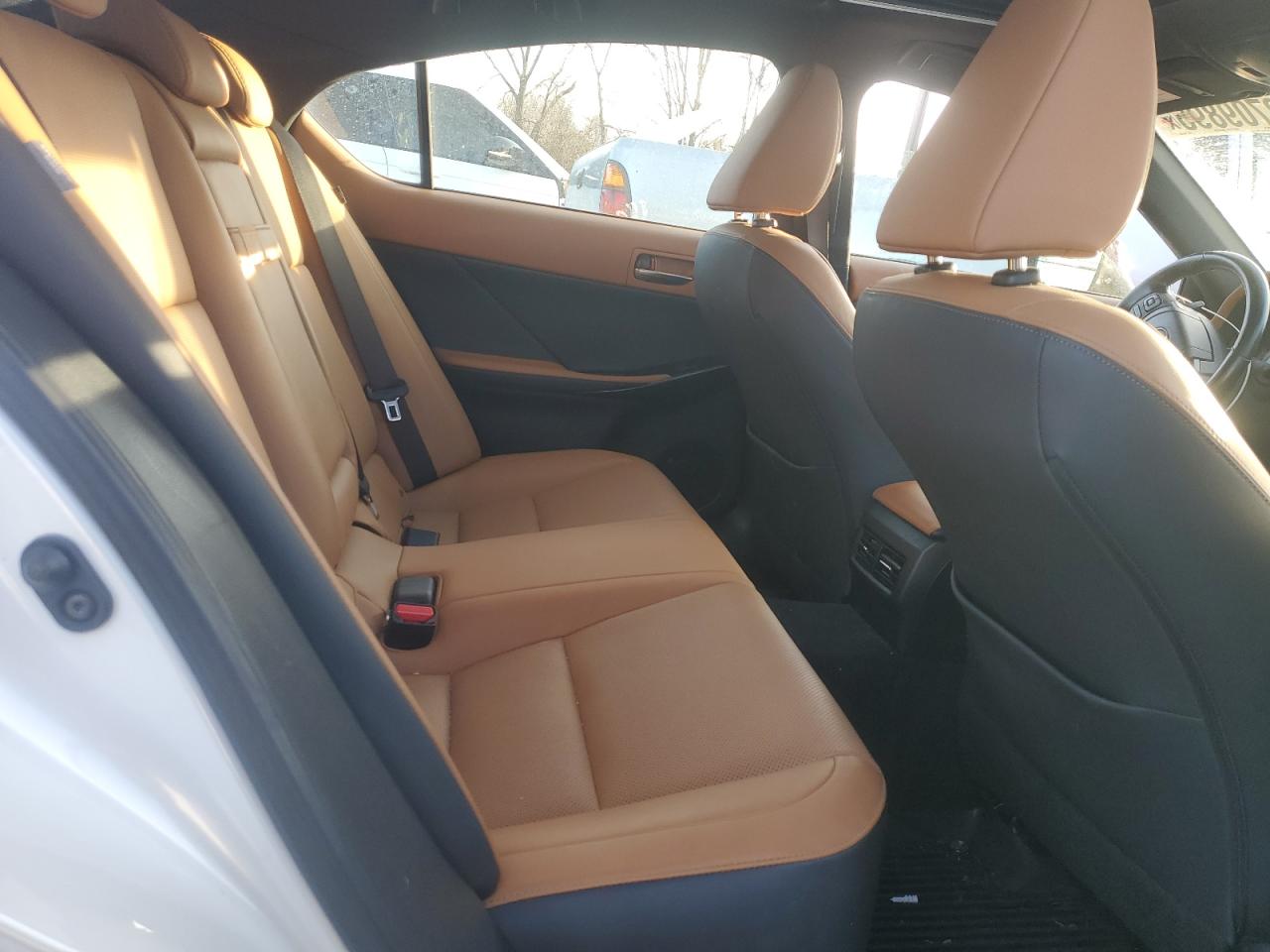 2022 LEXUS IS 300 VIN:JTHD81F24N5049168