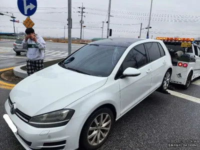 2015 Volkswagen Golf WVWZZZAUZFW037045 VIN:WVWZZZAUZFW037045