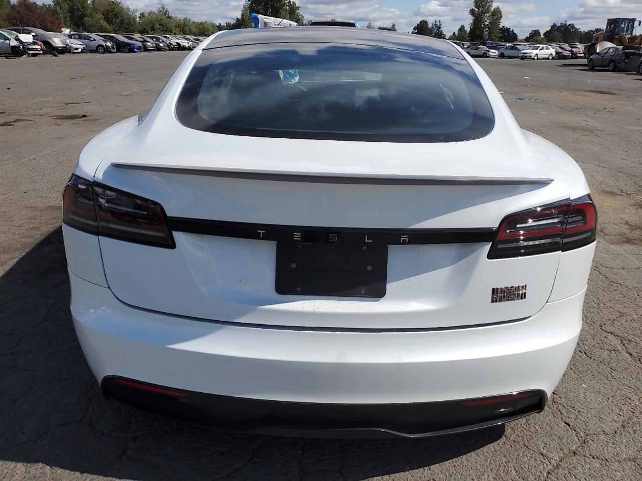 2023 TESLA MODEL S  VIN:5YJSA1E67PF520913