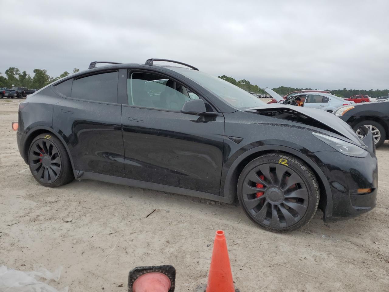 2022 TESLA MODEL Y  VIN:7SAYGDEF3NF550114