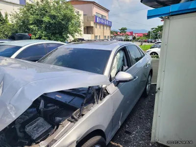 2016 Audi A4 WAUZZZF40GA068716 VIN:WAUZZZF40GA068716