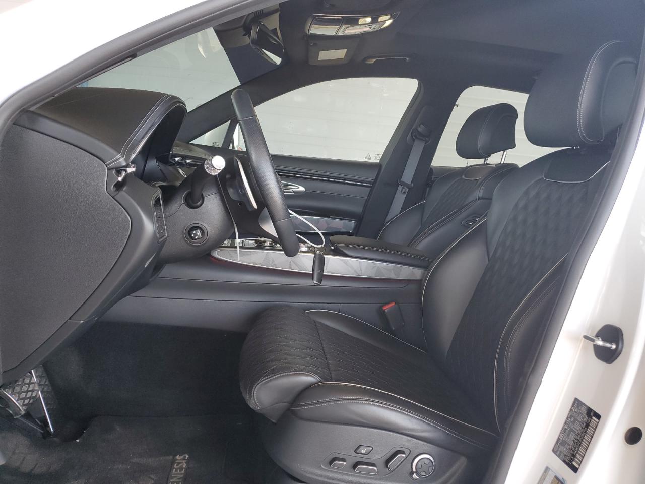 2023 GENESIS GV70 BASE VIN:KMUMCDTC3PU084756