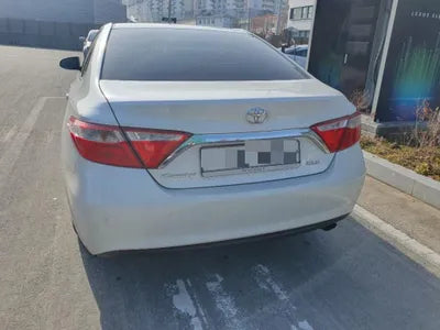 2017 Toyota Camry VIN:
