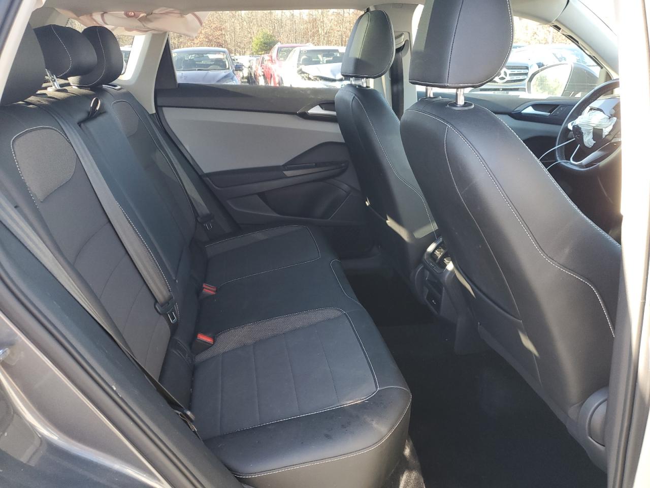 2022 VOLKSWAGEN TAOS SE VIN:3VVTX7B27NM008456