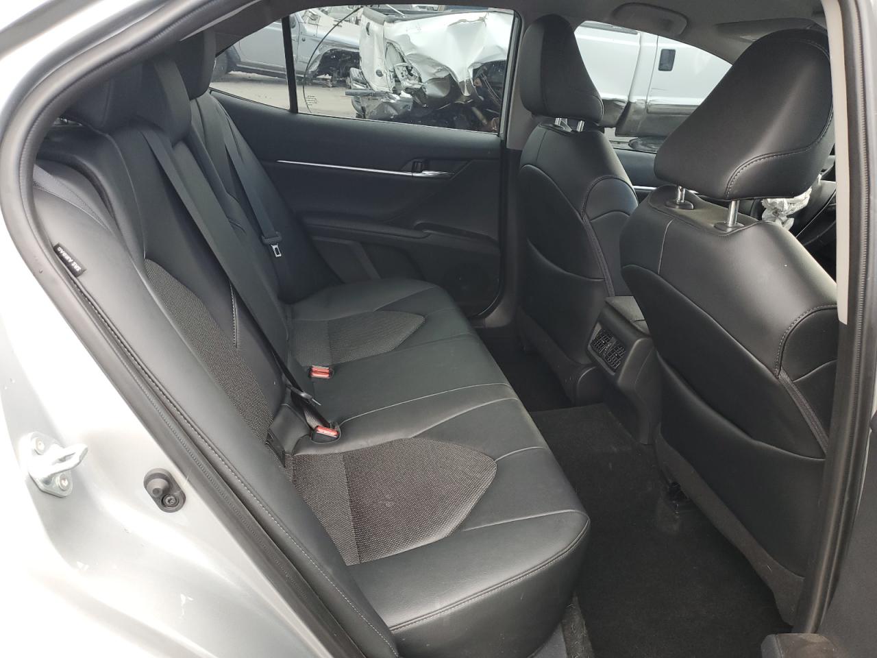 2022 TOYOTA CAMRY XLE VIN:4T1F11BK2NU056593