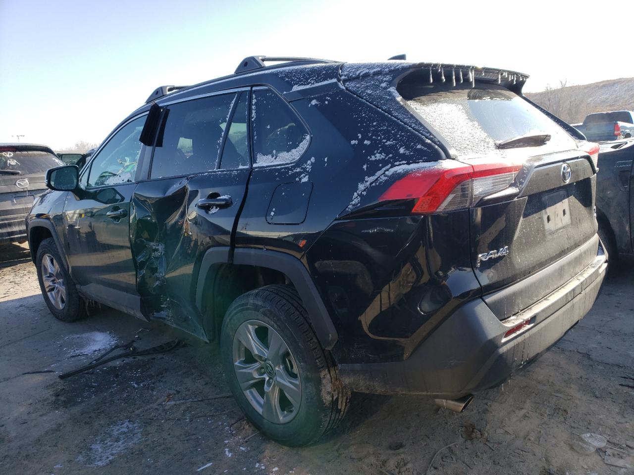 2022 TOYOTA RAV4 XLE VIN:2T3P1RFV4NW289678