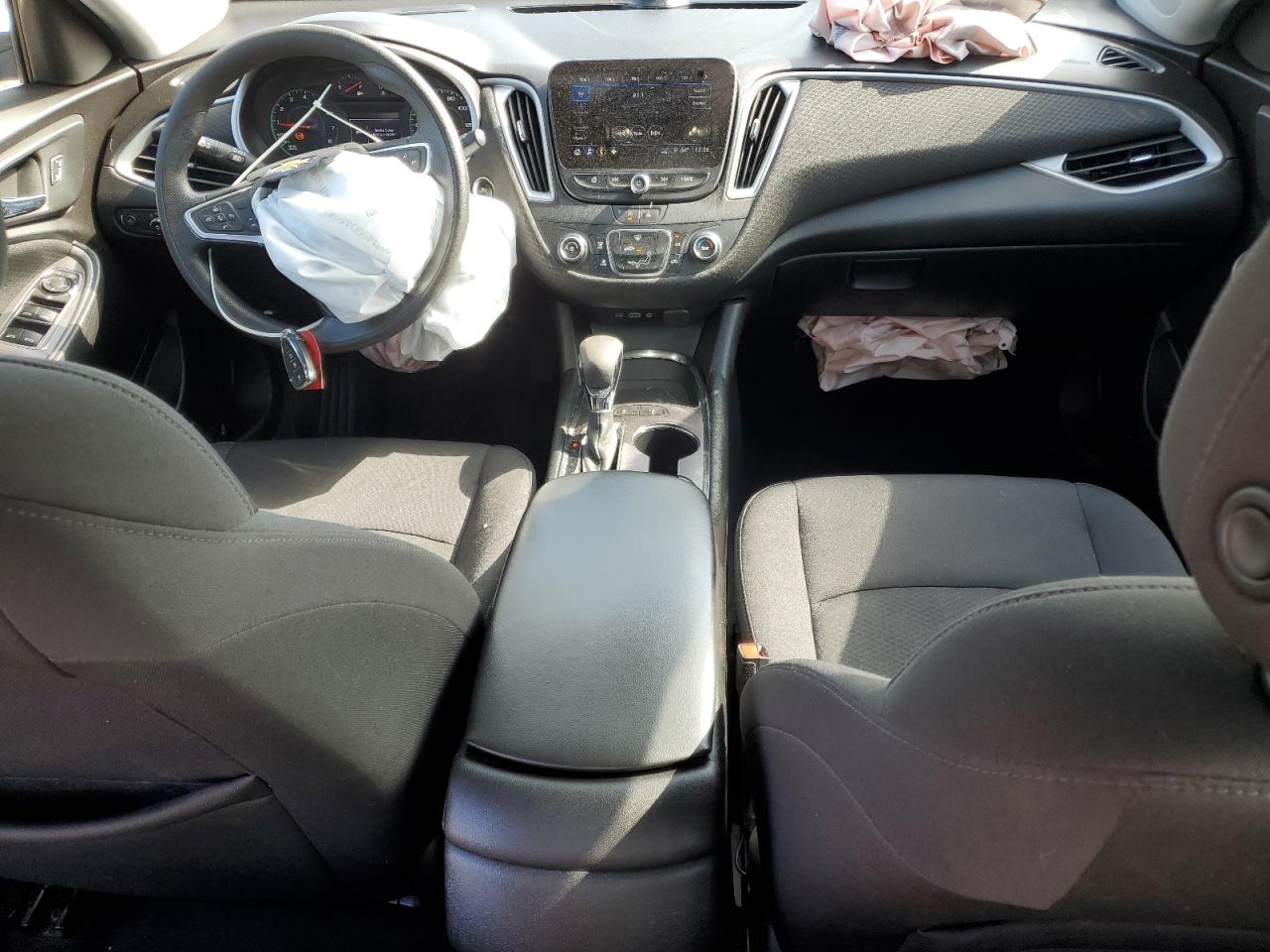 2022 CHEVROLET MALIBU LS VIN:1G1ZC5STXNF186372