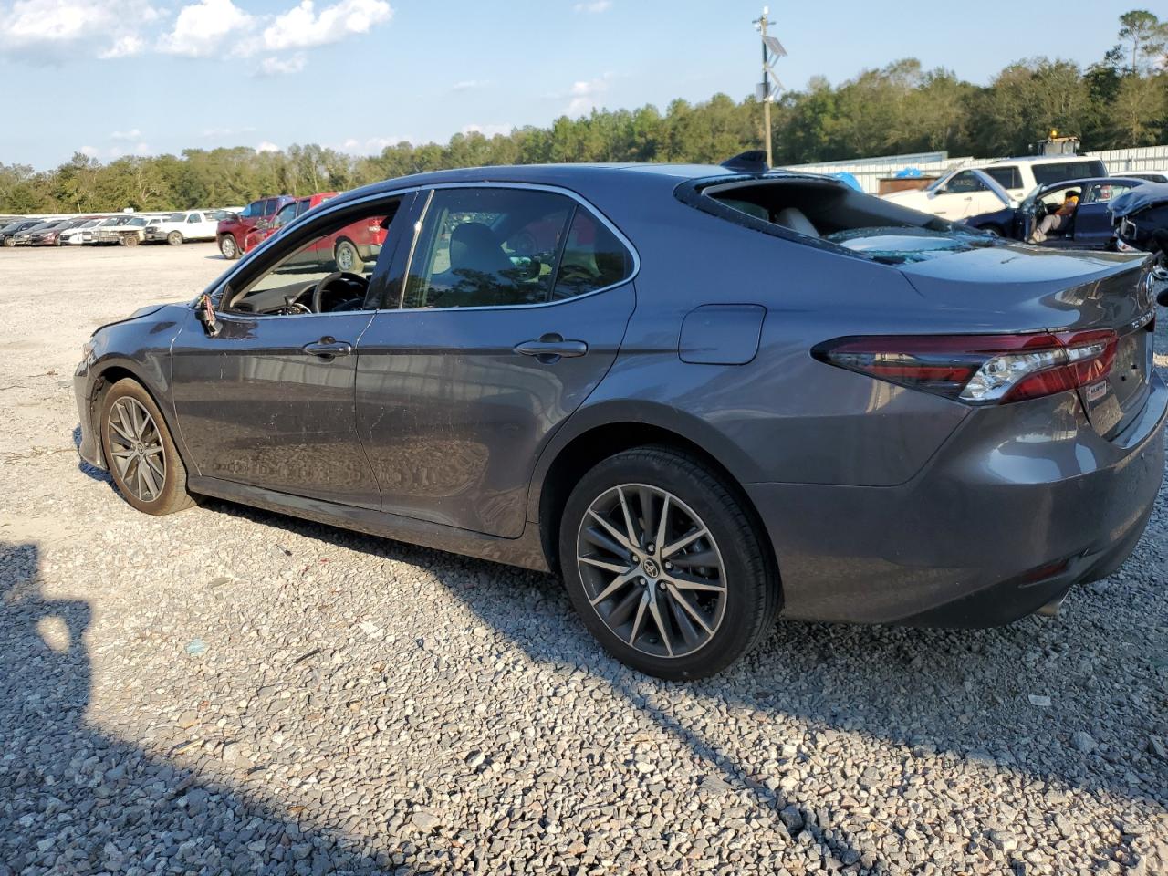 2024 TOYOTA CAMRY XLE VIN:4T1FZ1AKXRU092998