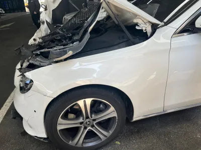 2018 Mercedes-Benz E 220 WDDZF0EB0KA492712 VIN:WDDZF0EB0KA492712