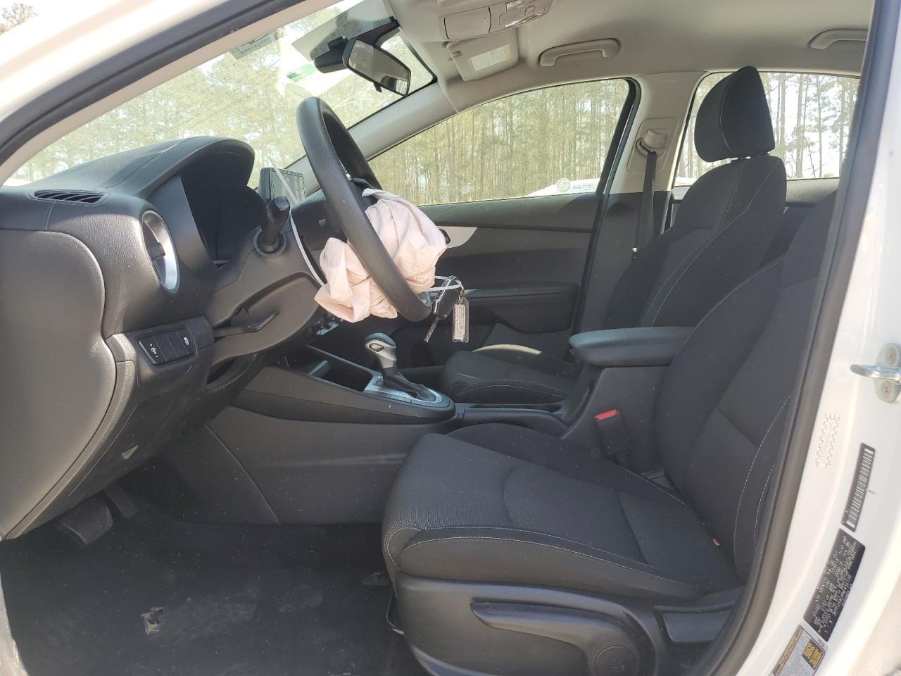 2022 KIA FORTE FE VIN:3KPF24AD4NE452190