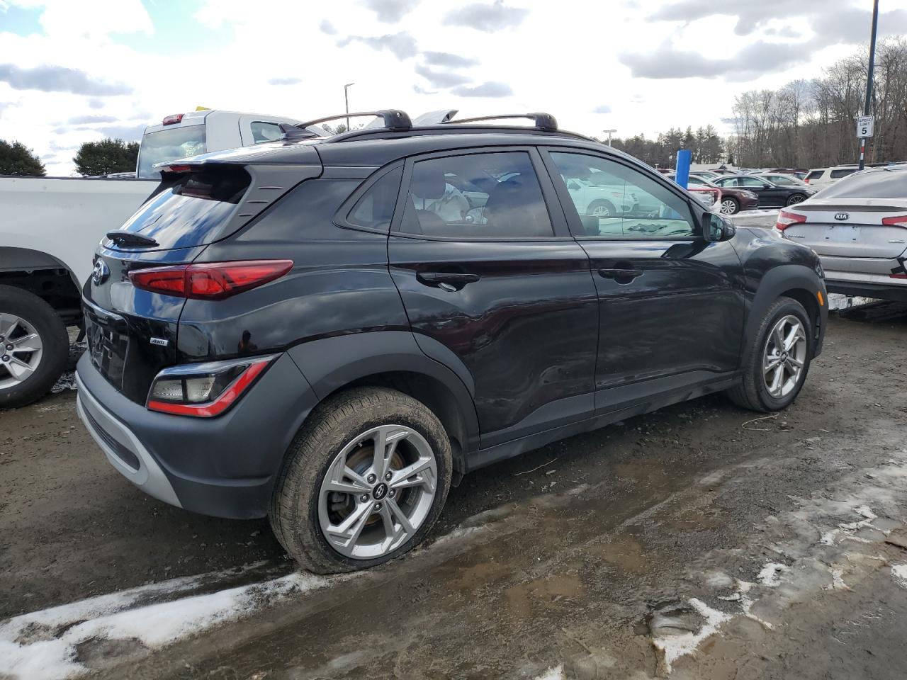 2022 HYUNDAI KONA SEL VIN:KM8K6CAB9NU756656