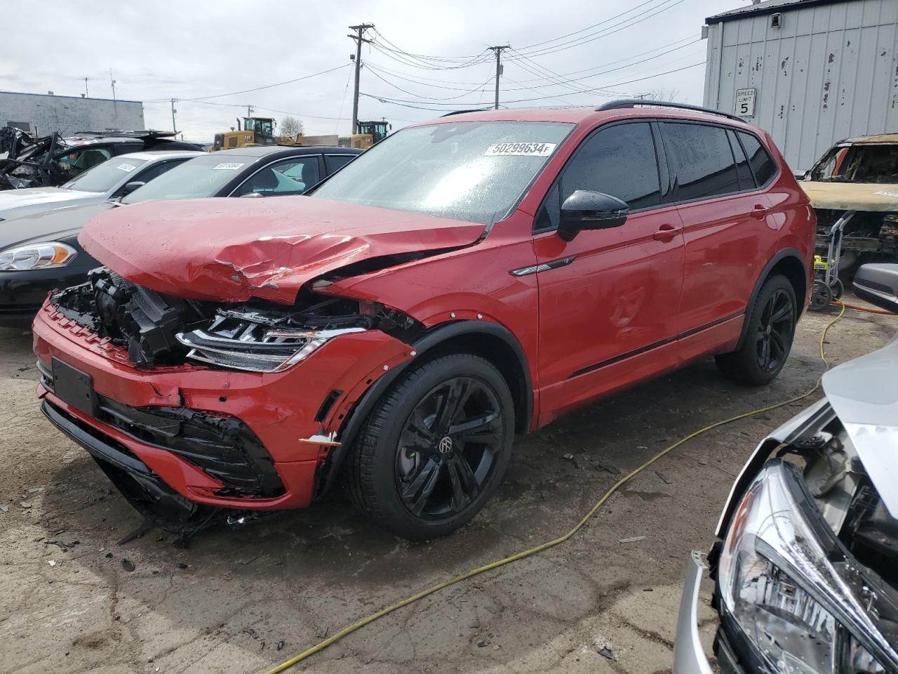 2024 VOLKSWAGEN TIGUAN SE R-LINE BLACK VIN:3VV8B7AX4RM050395